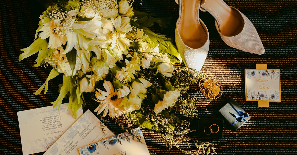 What is the best invitation maker?